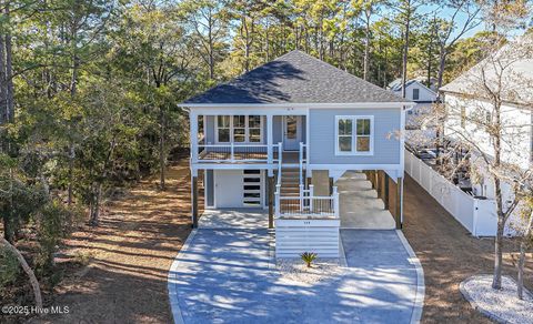 A home in Oak Island