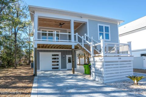 A home in Oak Island