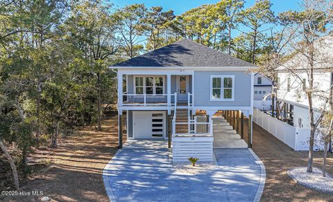 A home in Oak Island