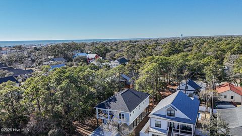 A home in Oak Island