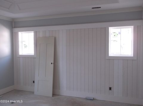 A home in Oak Island