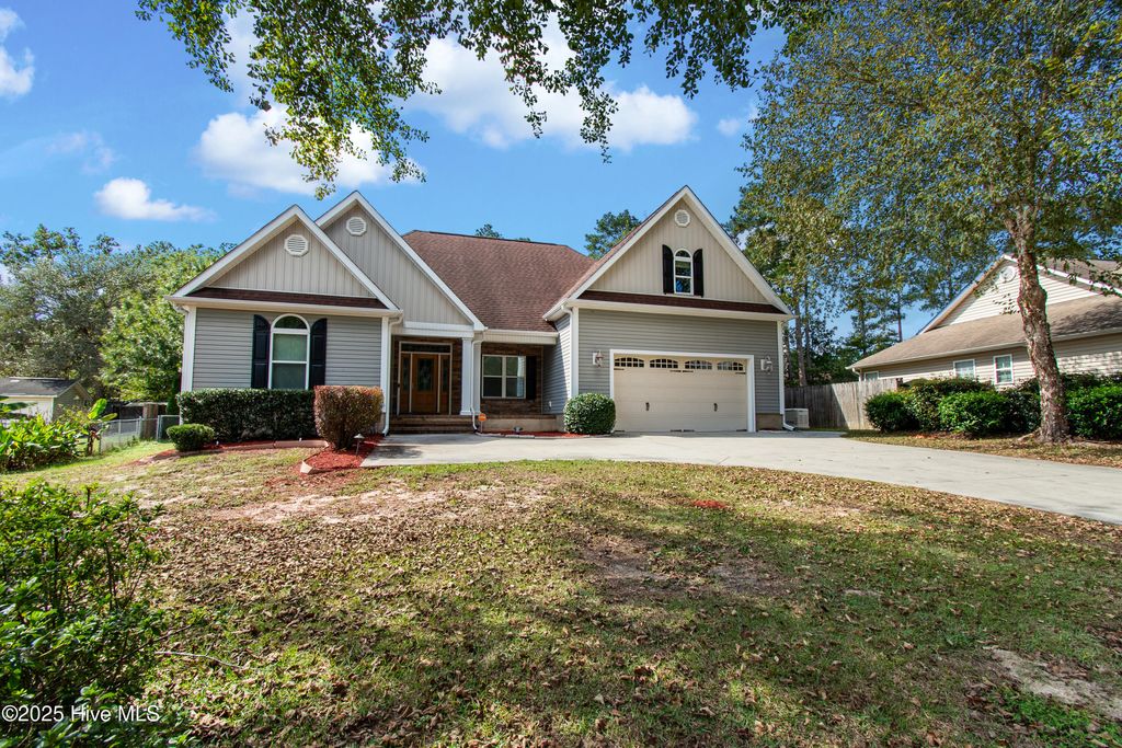 Photo of 501 Bannermans Mill Road, Richlands, NC 28574 (MLS # 100532491)