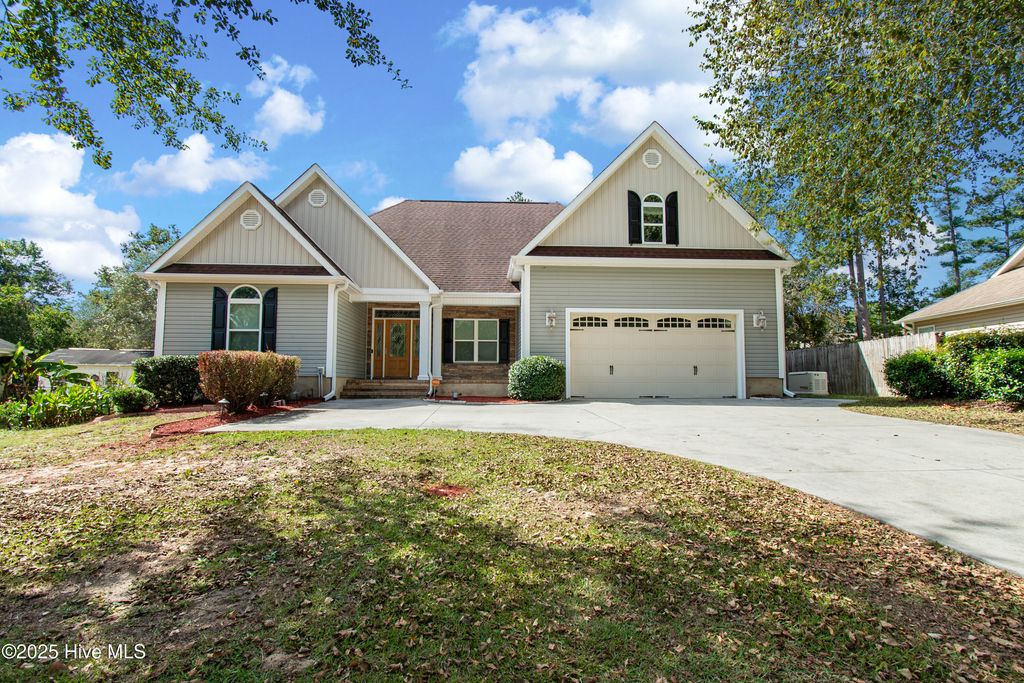 Photo of 501 Bannermans Mill Road, Richlands, NC 28574 (MLS # 100532491)
