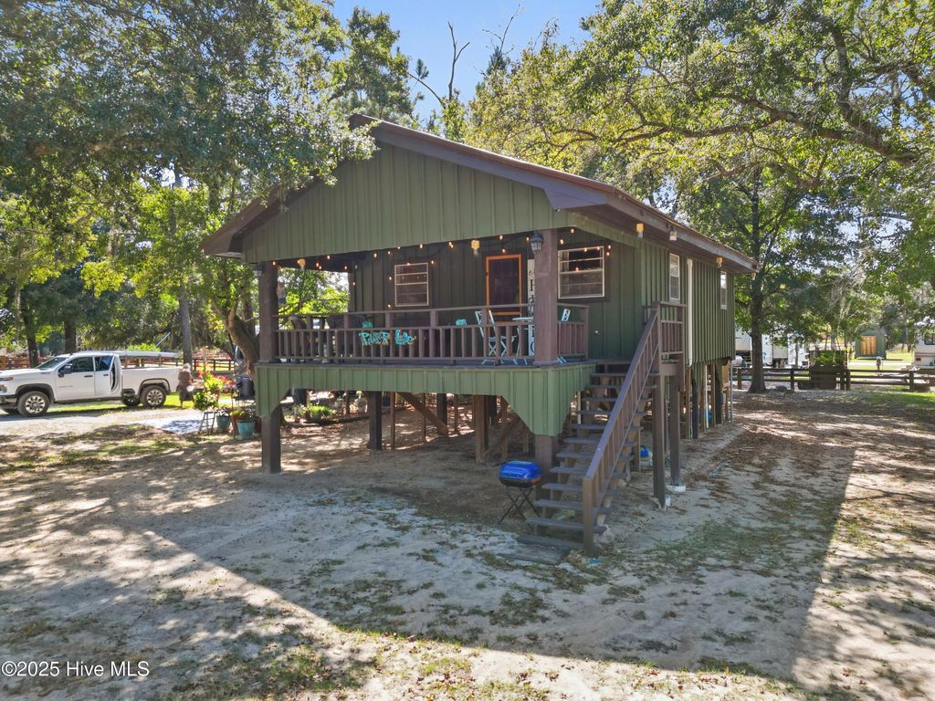 Photo of 2050 River Road, Tabor City, NC 28463 (MLS # 100534418)