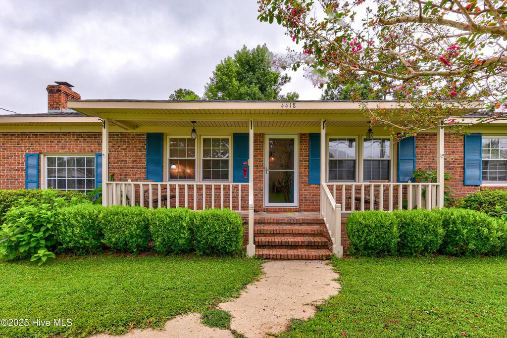 Photo of 4418 Dewberry Road, Wilmington, NC 28405 (MLS # 100537162)