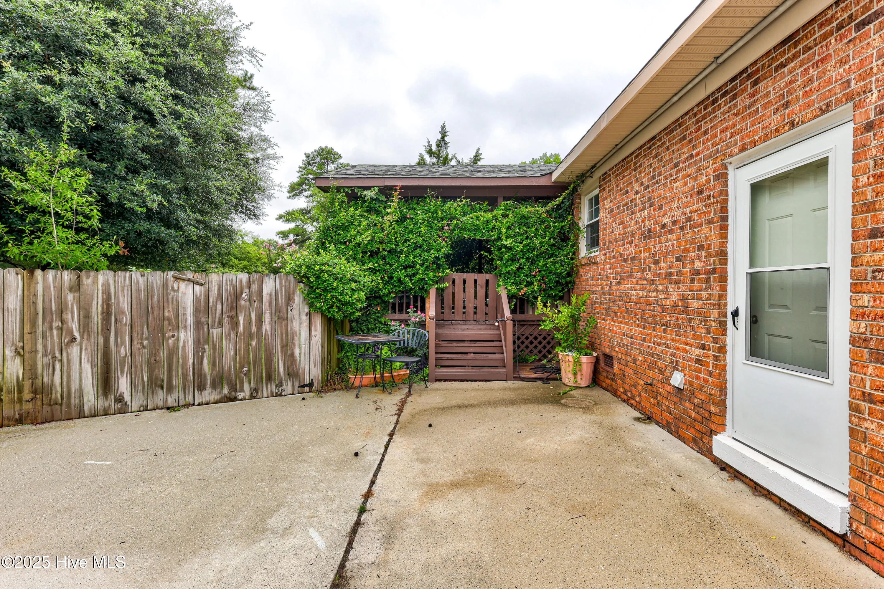 Wilmington, North Carolina 28405, United States, 3 Bedrooms Bedrooms, ,2 BathroomsBathrooms,Residential,Active,231543