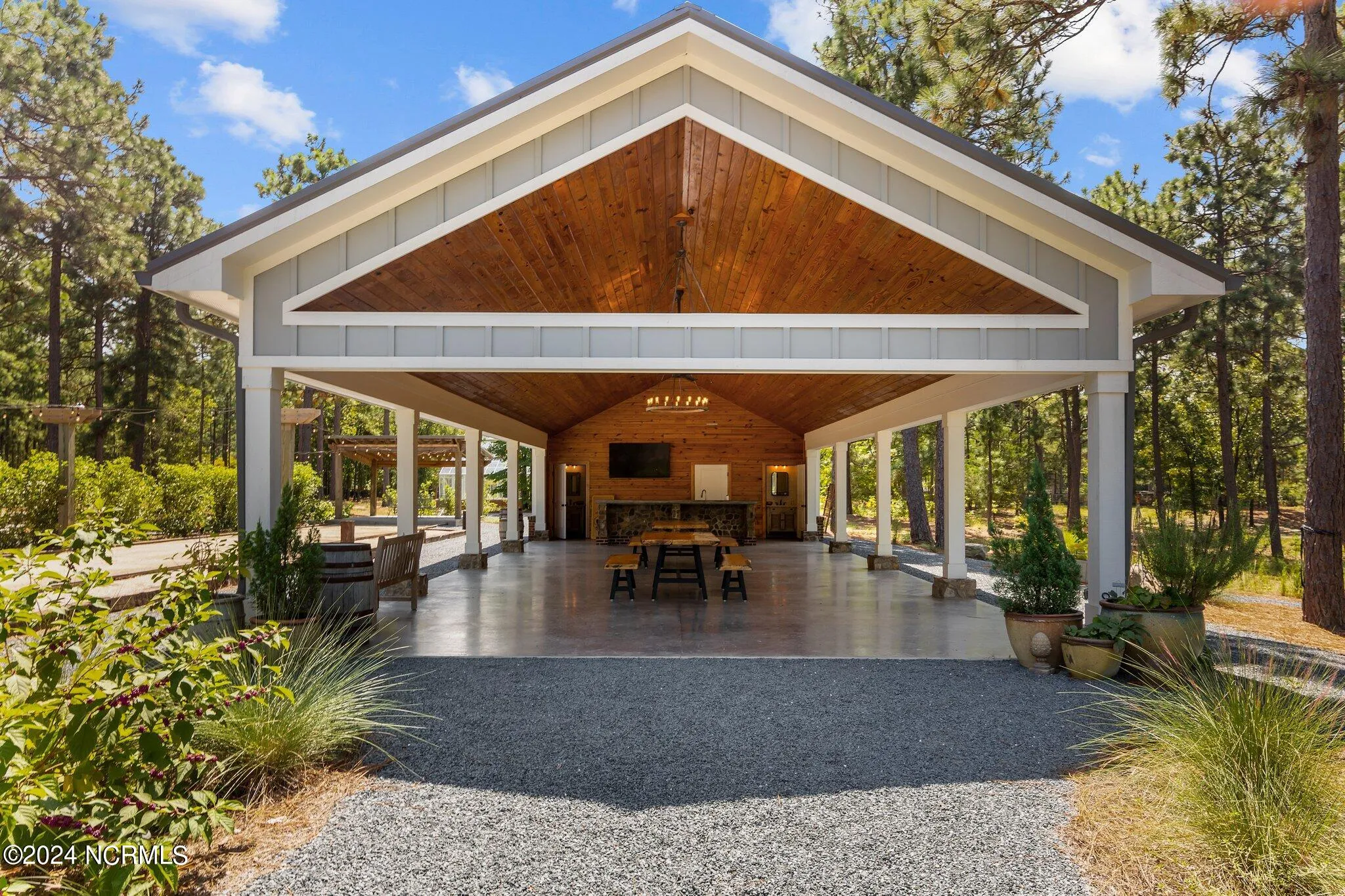 Aberdeen, North Carolina 28315, United States, 3 Bedrooms Bedrooms, ,1 BathroomBathrooms,Residential,Active,42328