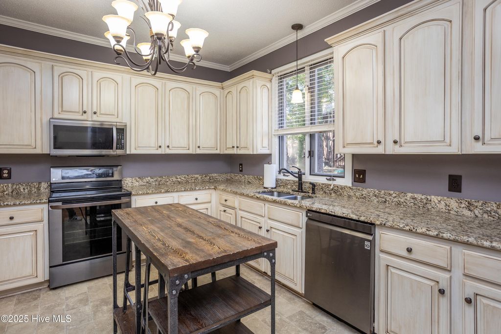 Photo of 1311 Forest Hills Road NW #E2, Wilson, NC 27896 (MLS # 100541516)