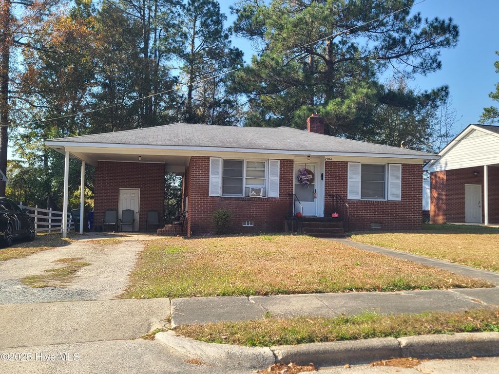 Photo of 1904 Northwood Drive, Kinston, NC 28501 (MLS # 100542899)