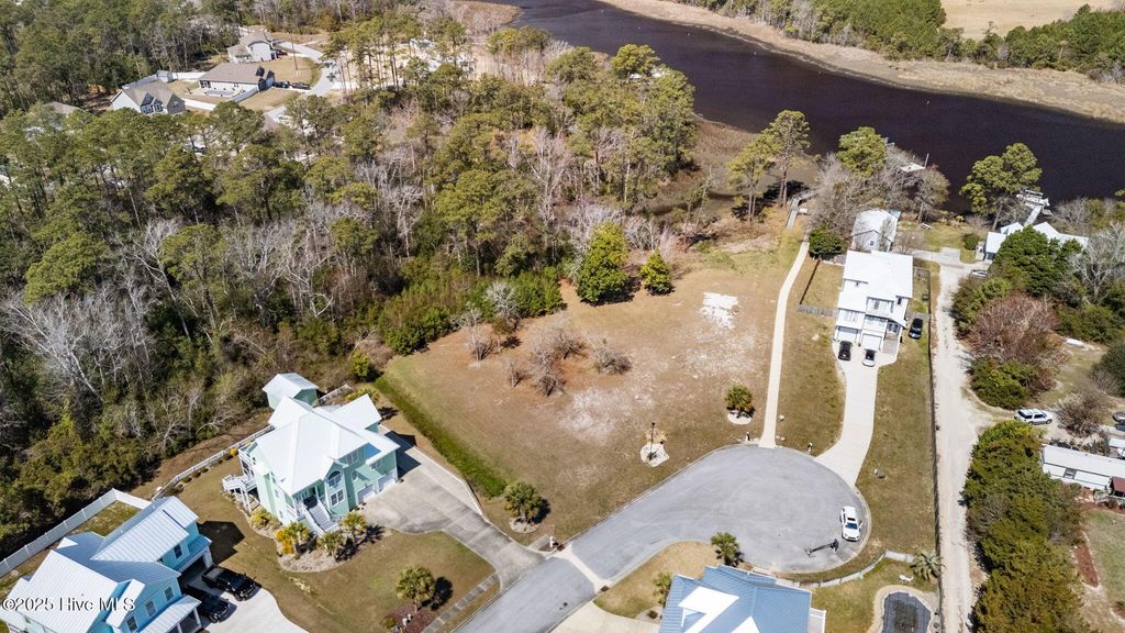 Photo of 111 Key West Lane, Newport, NC 28570 (MLS # 100497606)