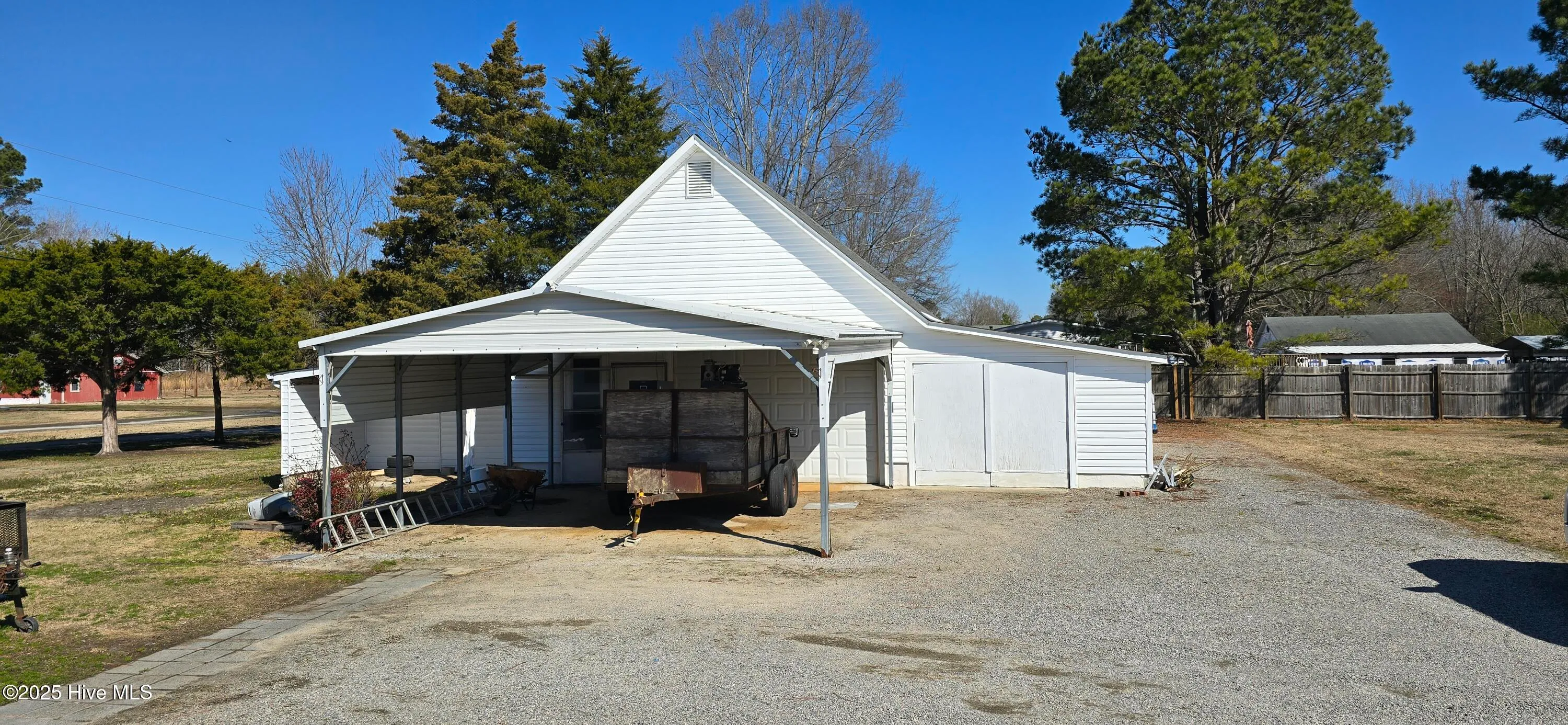 Greenville, North Carolina 27834, United States, 3 Bedrooms Bedrooms, ,2 BathroomsBathrooms,Residential,Pending,77742