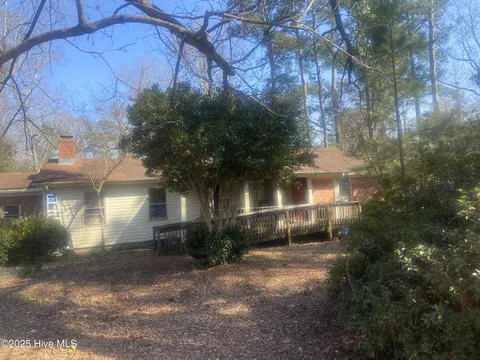 MLS: 100491362