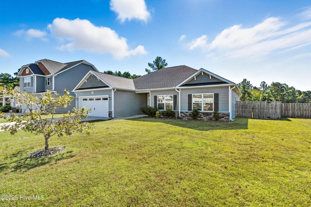 Photo of 502 Saltworks Lane, Sneads Ferry, NC 28460 (MLS # 100537596)