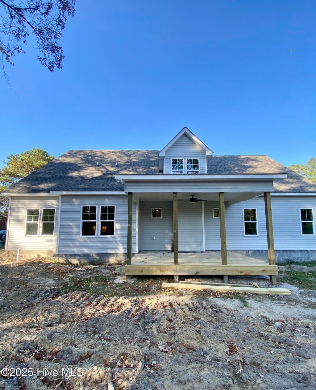 Photo of 698 White Oak Crossing, Swansboro, NC 28584 (MLS # 100516022)