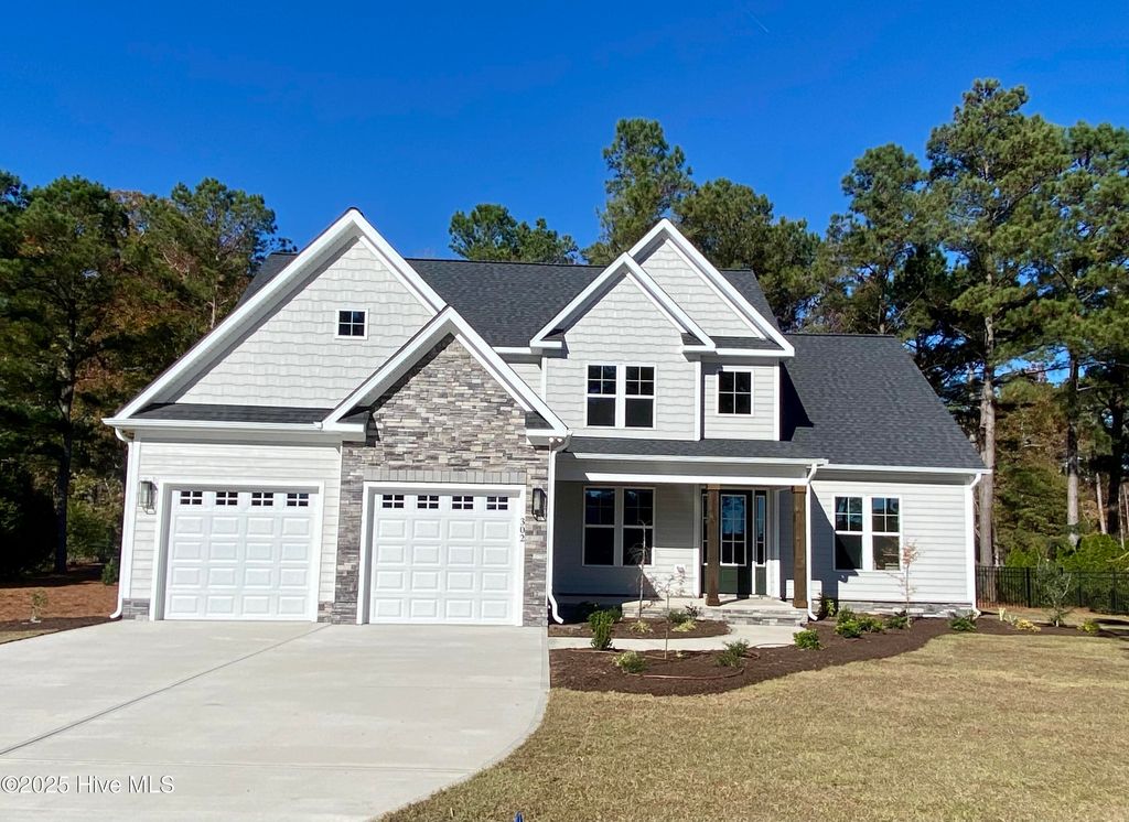 Photo of 698 White Oak Crossing, Swansboro, NC 28584 (MLS # 100516022)