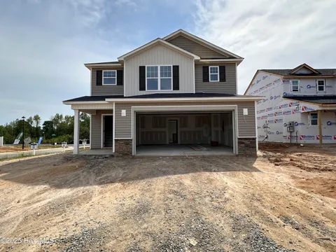 MLS: 100495667