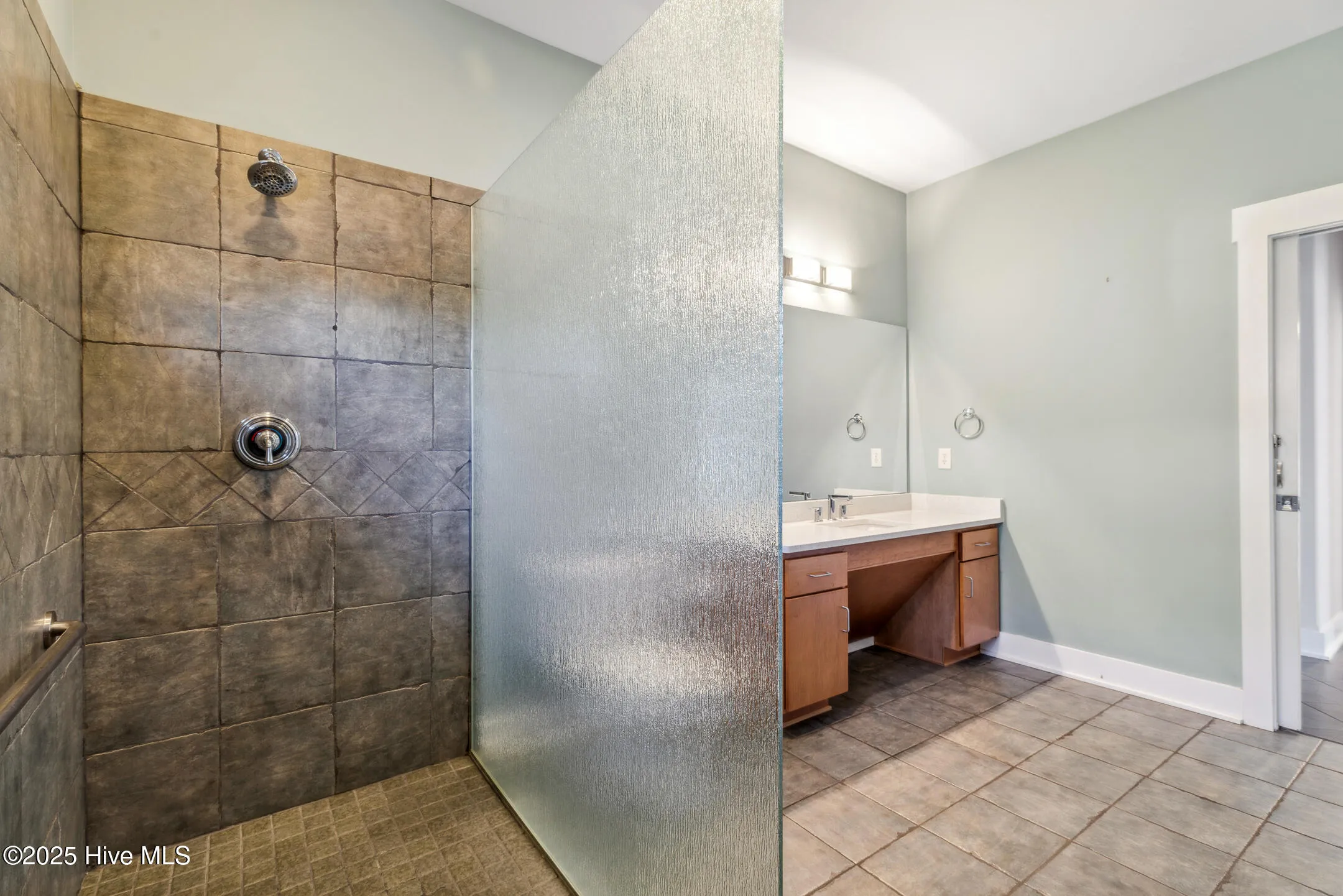 Leland, North Carolina 28451, United States, 4 Bedrooms Bedrooms, ,3 BathroomsBathrooms,Residential,Active,98336