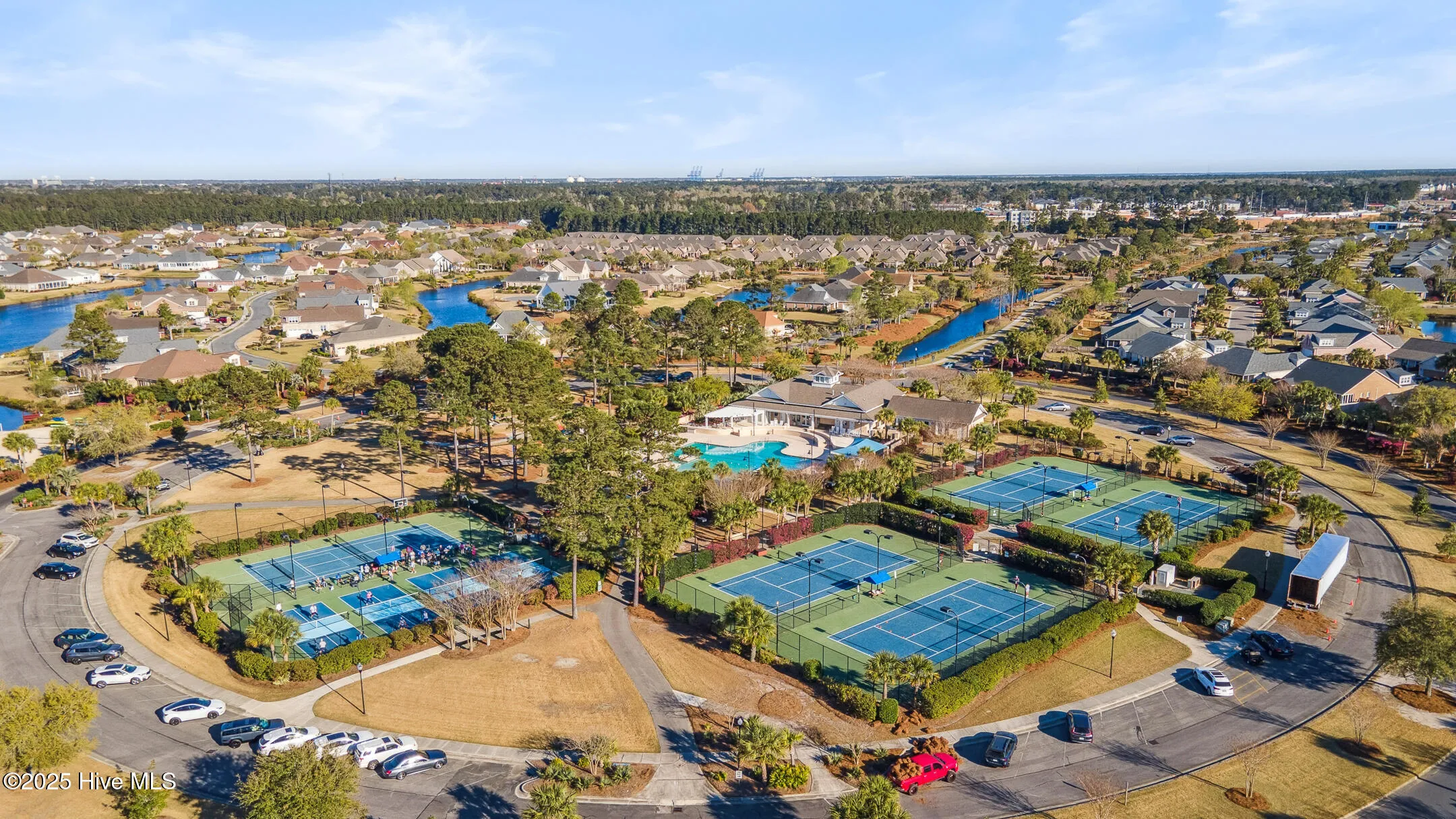 Leland, North Carolina 28451, United States, 4 Bedrooms Bedrooms, ,3 BathroomsBathrooms,Residential,Active,98336