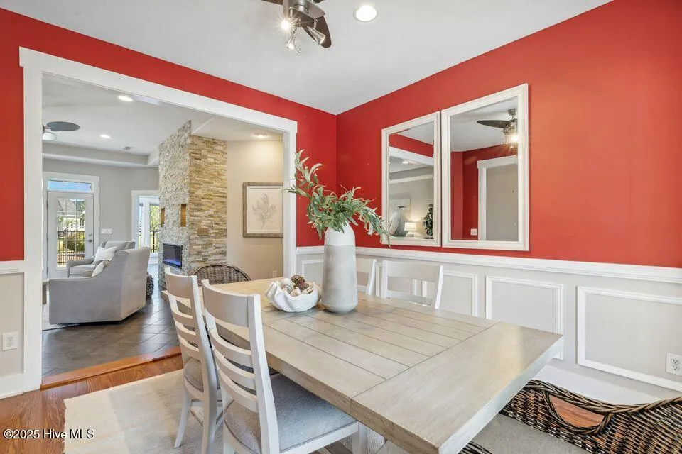 Leland, North Carolina 28451, United States, 4 Bedrooms Bedrooms, ,3 BathroomsBathrooms,Residential,Active,98336