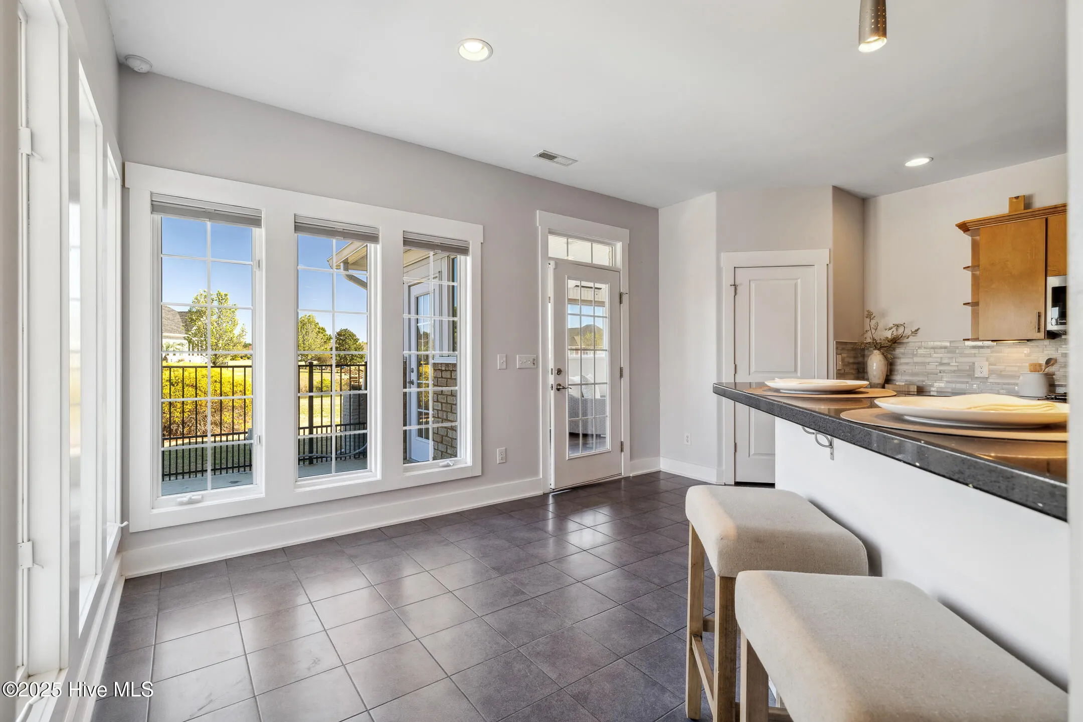 Leland, North Carolina 28451, United States, 4 Bedrooms Bedrooms, ,3 BathroomsBathrooms,Residential,Active,98336