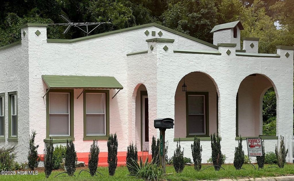 Photo of 220 River Road, Washington, NC 27889 (MLS # 100543582)