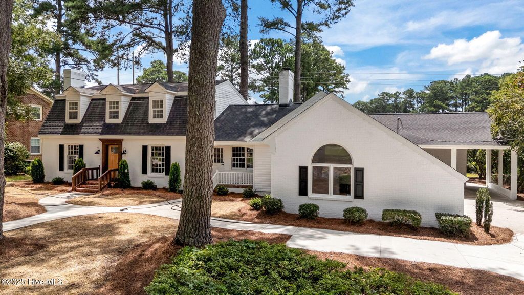 Photo of 909 Parkside Drive NW, Wilson, NC 27896 (MLS # 100521375)