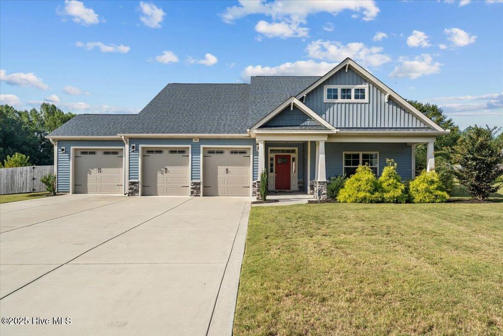 Photo of 346 Pine Laurel Drive, Carthage, NC 28327 (MLS # 100531070)