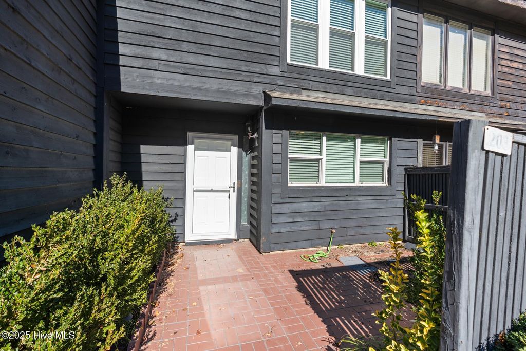 Photo of 203 Crawford Creek Drive, Rockingham, NC 28379 (MLS # 100541914)