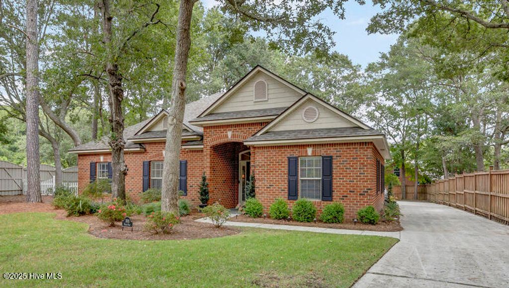 Photo of 3001 Rachel Place, Wilmington, NC 28409 (MLS # 100530959)