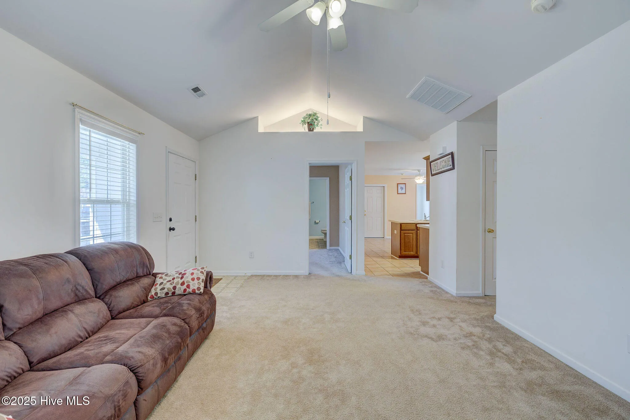 Burgaw, North Carolina 28425, United States, 3 Bedrooms Bedrooms, ,2 BathroomsBathrooms,Residential,Pending,11849