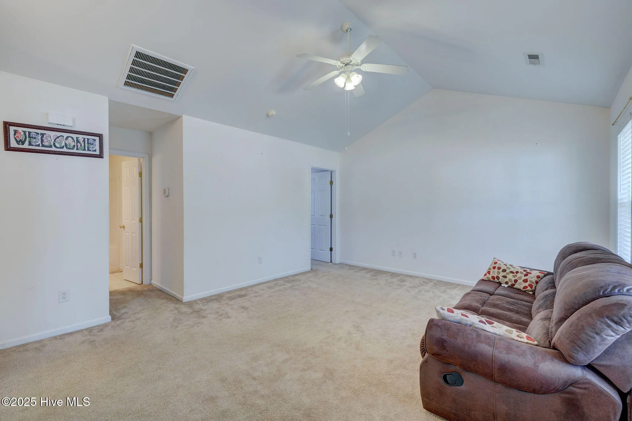 Burgaw, North Carolina 28425, United States, 3 Bedrooms Bedrooms, ,2 BathroomsBathrooms,Residential,Pending,11849