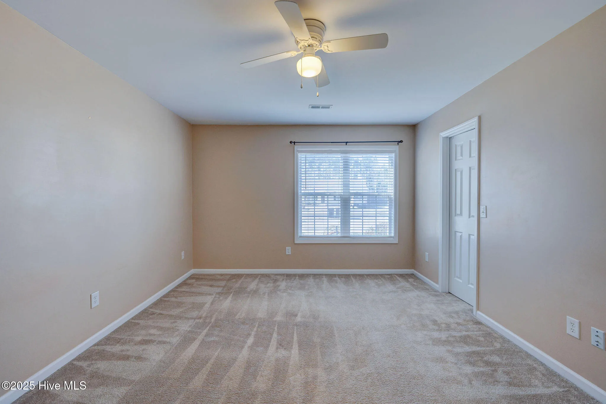 Burgaw, North Carolina 28425, United States, 3 Bedrooms Bedrooms, ,2 BathroomsBathrooms,Residential,Pending,11849