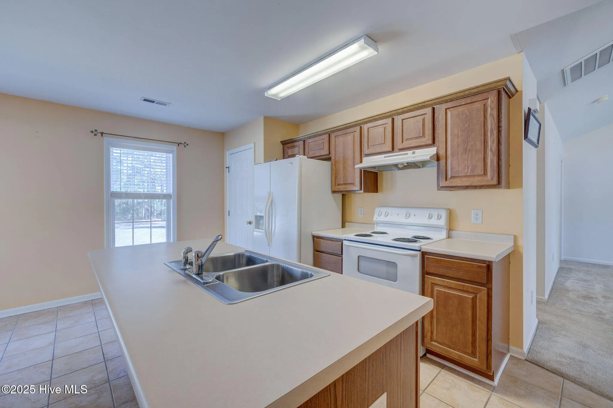 Burgaw, North Carolina 28425, United States, 3 Bedrooms Bedrooms, ,2 BathroomsBathrooms,Residential,Pending,11849