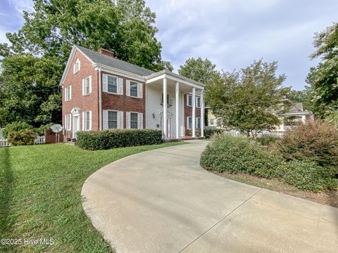 A home in Elizabeth City