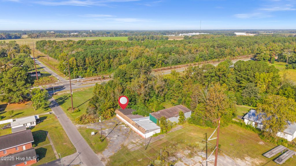 Photo of 116 W Dudley Street, Warsaw, NC 28398 (MLS # 100535558)