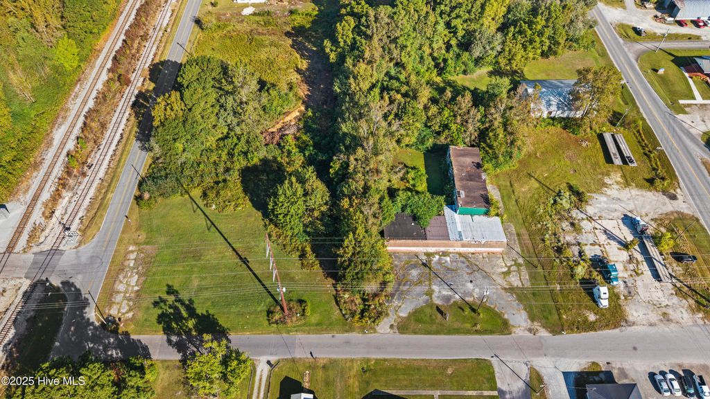 Photo of 116 W Dudley Street, Warsaw, NC 28398 (MLS # 100535558)