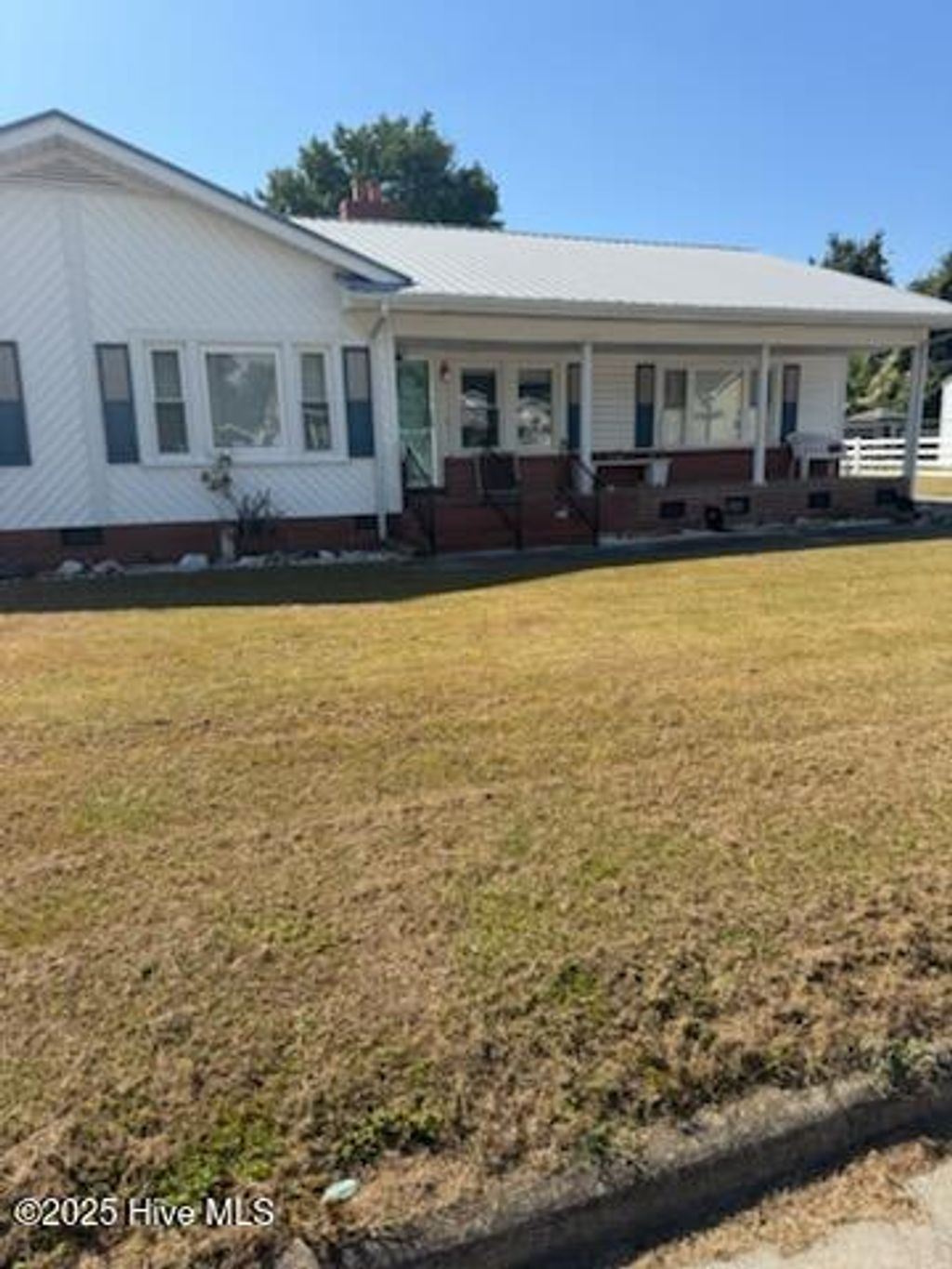 Photo of 2422 Grimes Street, Winterville, NC 28590 (MLS # 100536153)