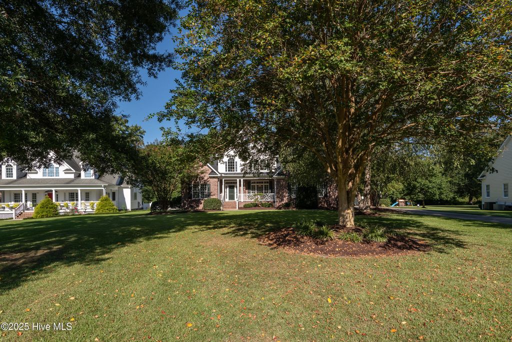 Photo of 1146 Oak Hill Drive, Greenville, NC 27858 (MLS # 100527803)