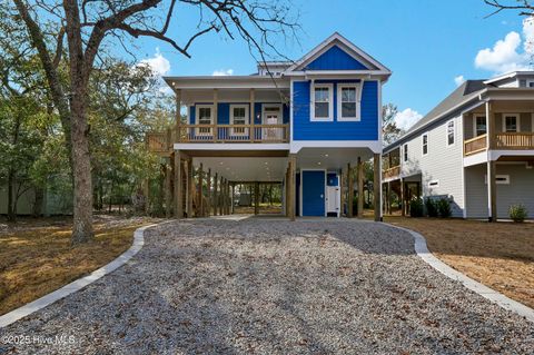 A home in Oak Island