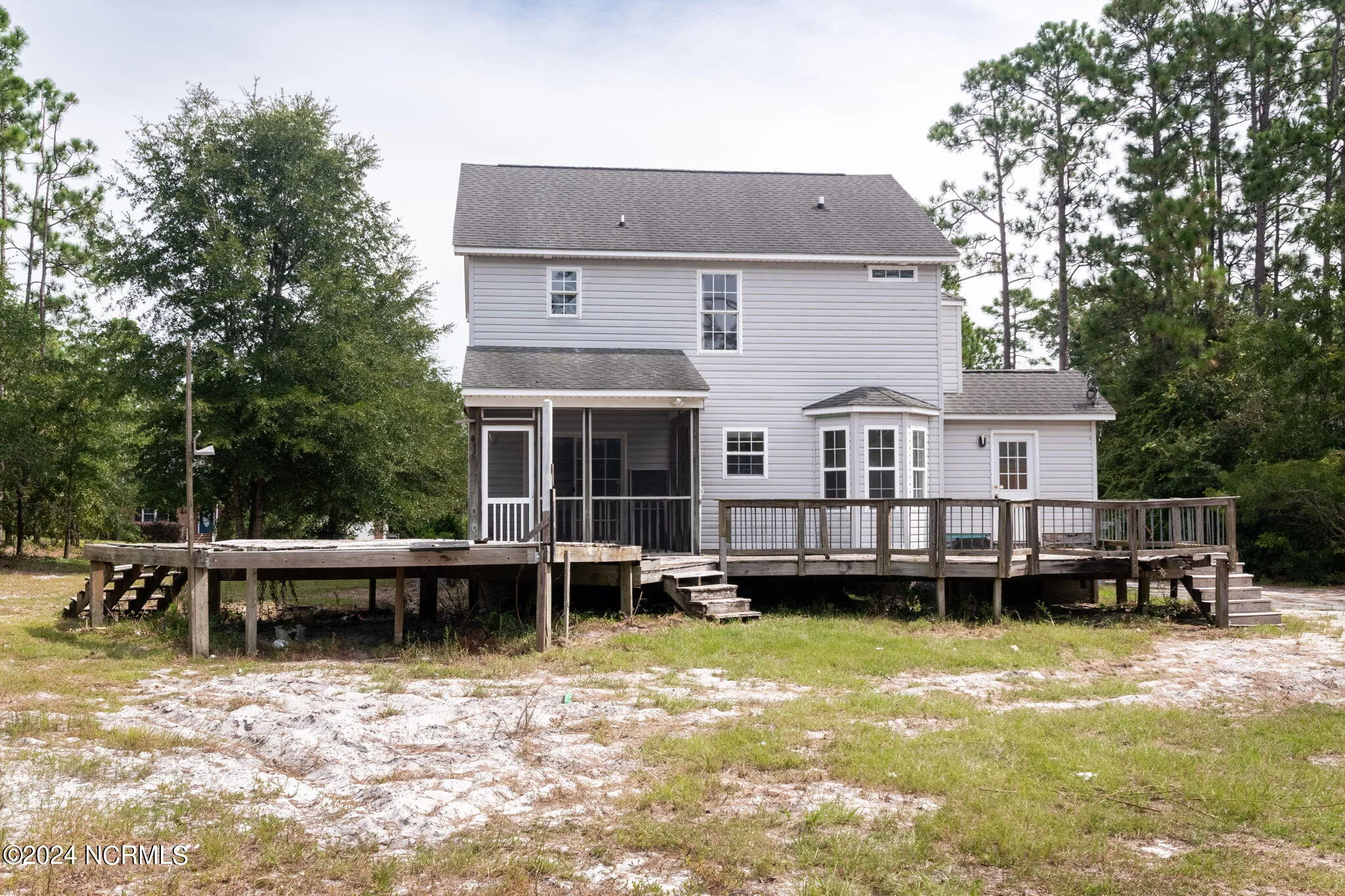 Southport, North Carolina 28461, United States, 3 Bedrooms Bedrooms, ,3 BathroomsBathrooms,Residential,Pending,44025