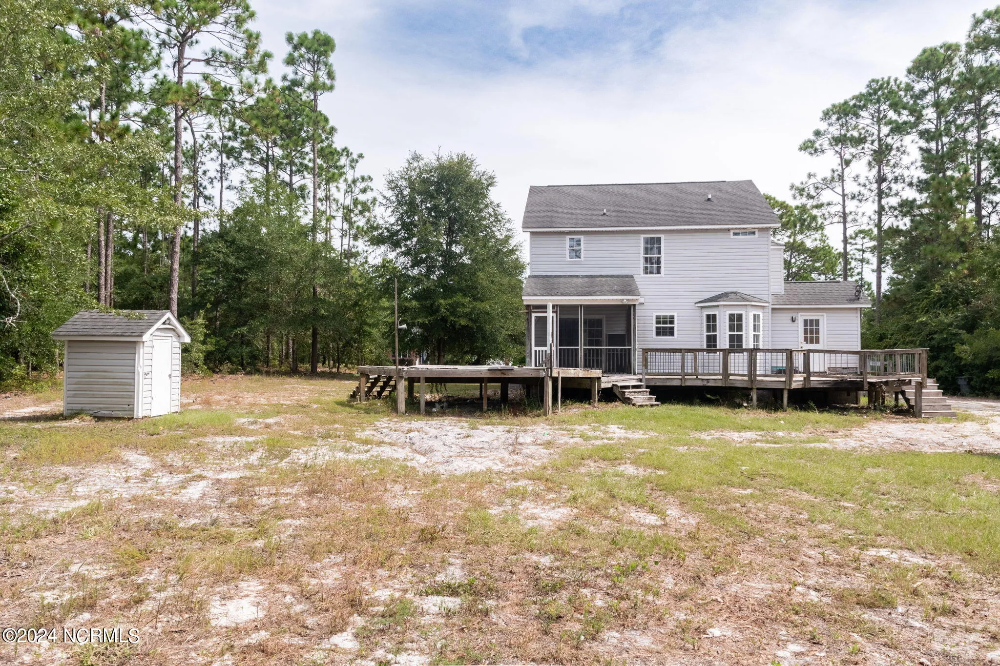 Southport, North Carolina 28461, United States, 3 Bedrooms Bedrooms, ,3 BathroomsBathrooms,Residential,Pending,44025