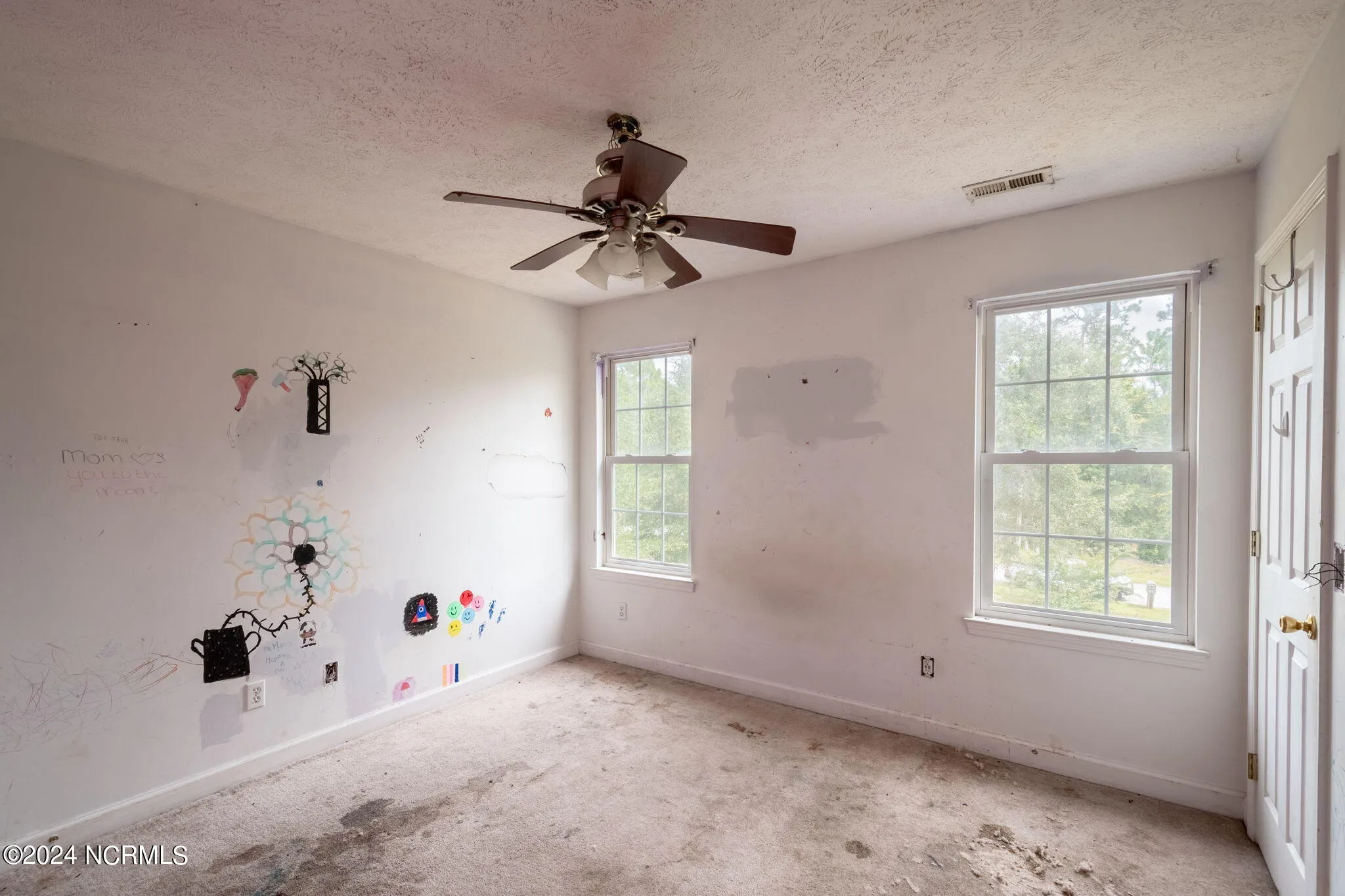 Southport, North Carolina 28461, United States, 3 Bedrooms Bedrooms, ,3 BathroomsBathrooms,Residential,Pending,44025