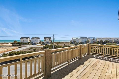 Tiny photo for 753 N Topsail Drive, Surf City, NC 28445 (MLS # 100534978)