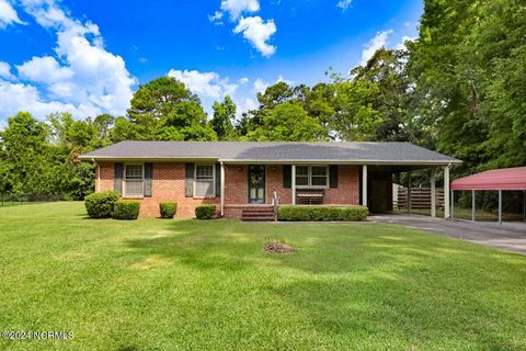 Single Family Residence in Goldsboro NC 403 Proctor Street.jpg