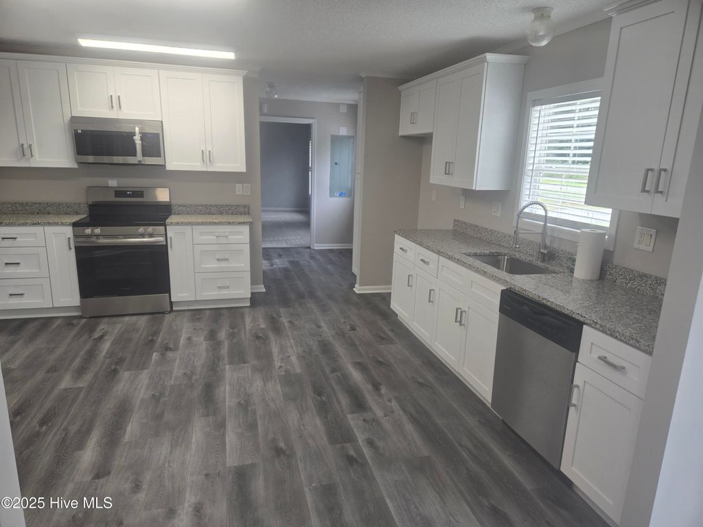 Photo of 914 Church Street, Leland, NC 28451 (MLS # 100532477)
