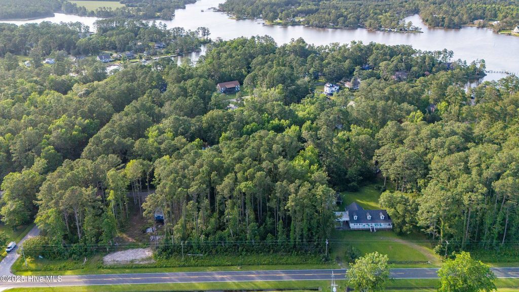 Photo of 3 Fairwinds Drive, Oriental, NC 28571 (MLS # 100514395)