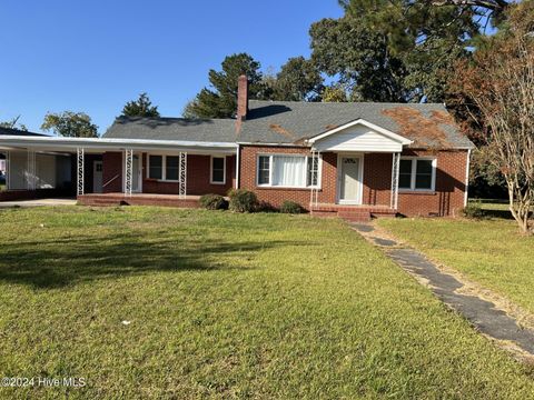 A home in Robersonville