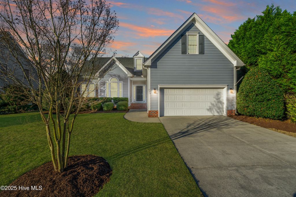 Photo of 729 Wine Cellar Circle, Wilmington, NC 28411 (MLS # 100497692)