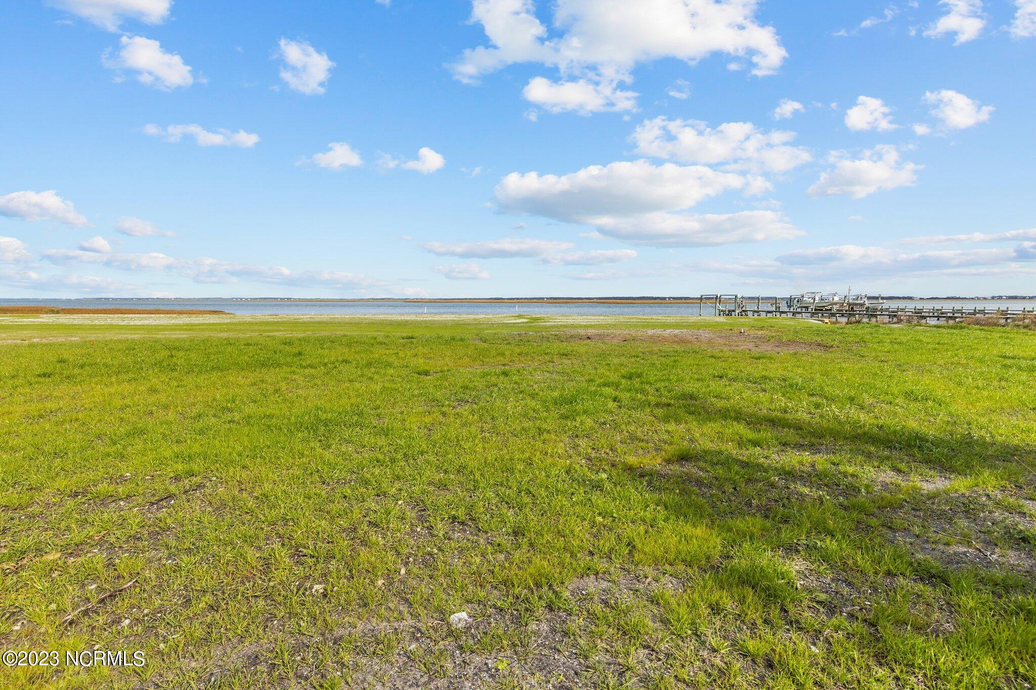 184 Lennoxville Point Road