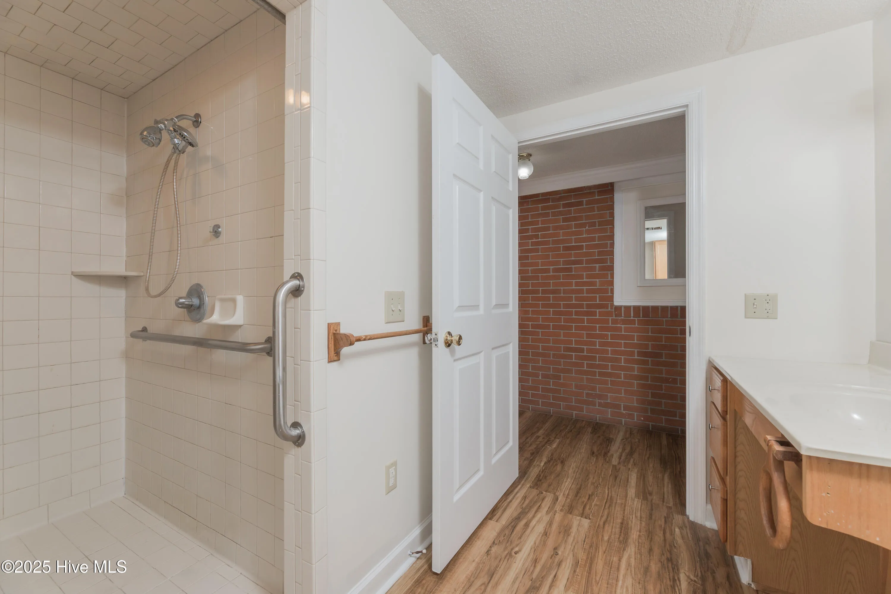 Wallace, North Carolina 28466, United States, 3 Bedrooms Bedrooms, ,3 BathroomsBathrooms,Residential,Active,2400